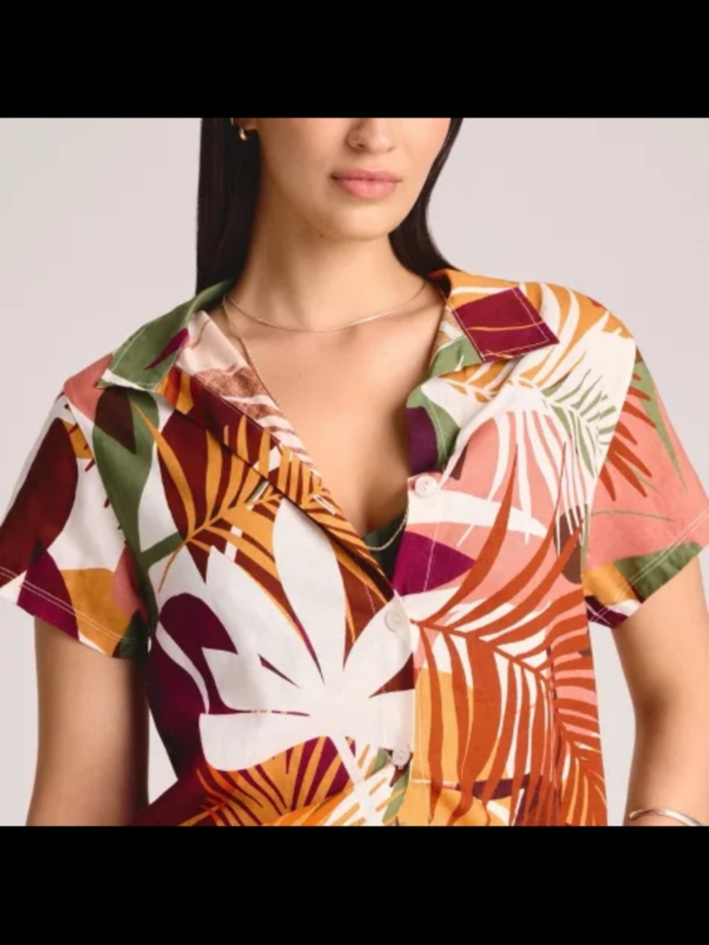 Vitamin A NWT Floral Linen Tropical Cover Up Button Down Blouse Top Size Small - Picture 2 of 9